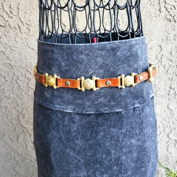 Vintage Leather Belt with Brass/ Brass-like Hardware - Picture 2 of 7